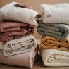 SWADDLE SOLID BLUSH 120x120 CM