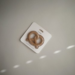 MASSAGIAGENGIVE IN SILICONE PRETZEL NATURAL 10x7.5x1.5 CM