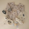 BABERO CON MANGAS SOLID WHALES 36x40 CM